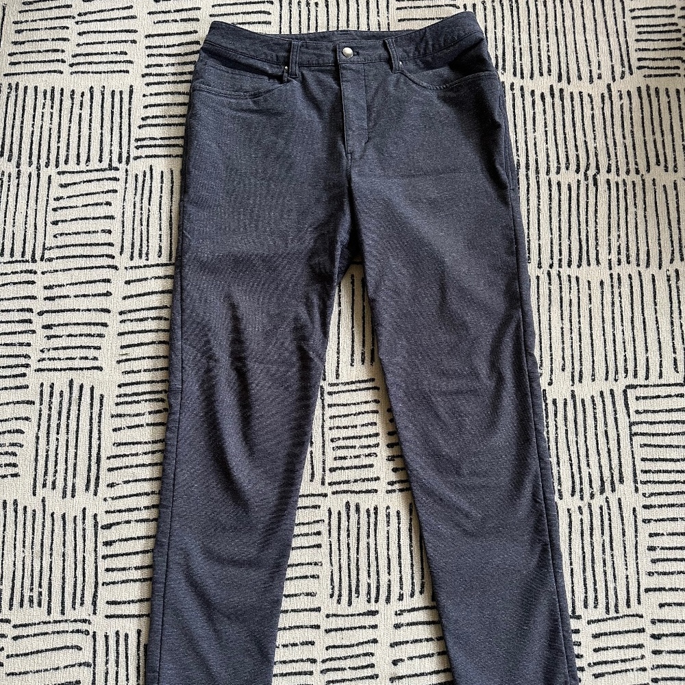 Slim fit ABCs 33x32